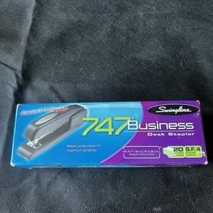 Swingline 747 Business Stapler